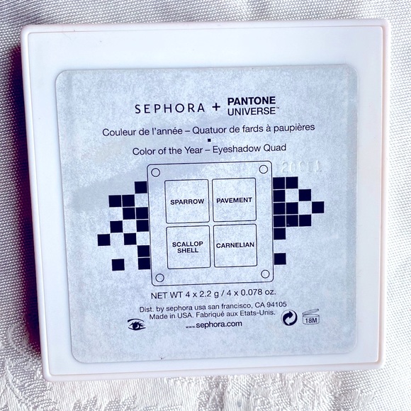 NWOT.  Sephora+Pantone Universe Eyeshadow makeup palette. - Picture 3 of 3